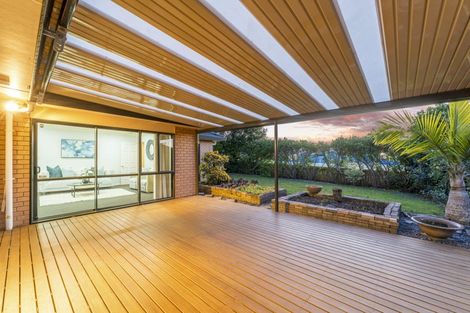 Photo of property in 51 Semillon Avenue, Henderson, Auckland, 0612