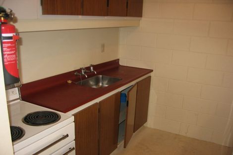 Photo of property in 219f2 Grant Road, Thorndon, Wellington, 6011
