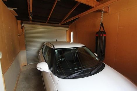 Photo of property in 27b Shackle Lane, Whitby, Porirua, 5024