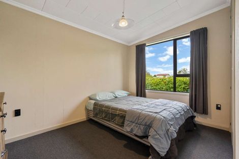 Photo of property in 64 Highfield Terrace, Newfield, Invercargill, 9812