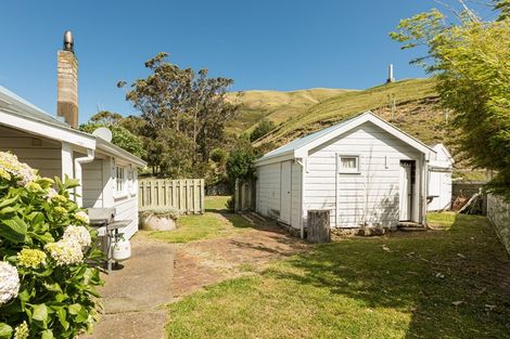 Photo of property in 8 Shoal Beach Road, Aramoana, Omakere, 4271