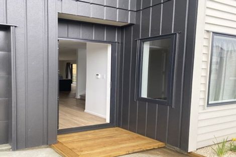 Photo of property in 19 Paparahi Place, Wainui, Silverdale, 0992