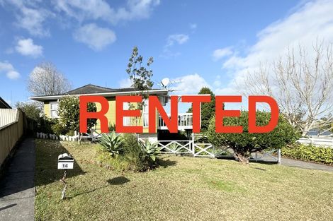 Photo of property in 14 Vina Place, Massey, Auckland, 0614