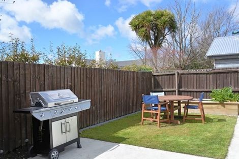 Photo of property in 1/12 Halton Street, Strowan, Christchurch, 8052