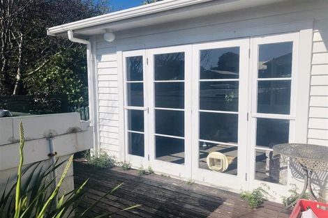 Photo of property in 26 Ocean Road, Paraparaumu Beach, Paraparaumu, 5032
