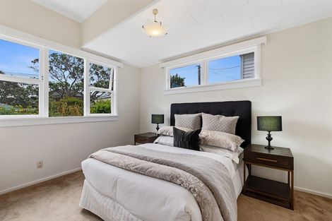 Photo of property in 21 Church Street, Northcote Point, Auckland, 0627