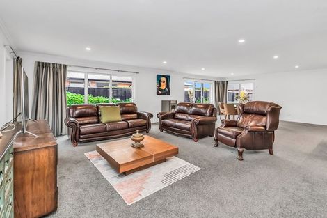 Photo of property in 2 Highworth Crescent, Rolleston, 7615