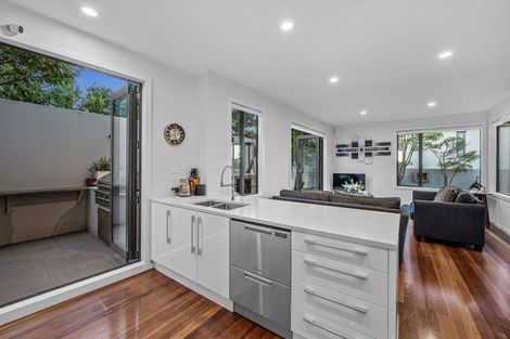 Photo of property in 1/5 Rarere Road, Hauraki, Auckland, 0622