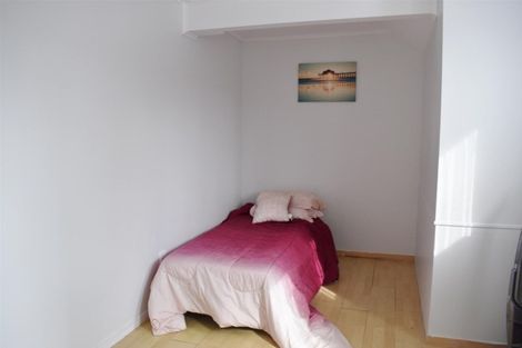 Photo of property in 44 Gallony Avenue, Massey, Auckland, 0614