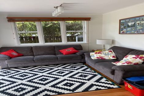 Photo of property in 4 Wharf Road, Te Atatu Peninsula, Auckland, 0610