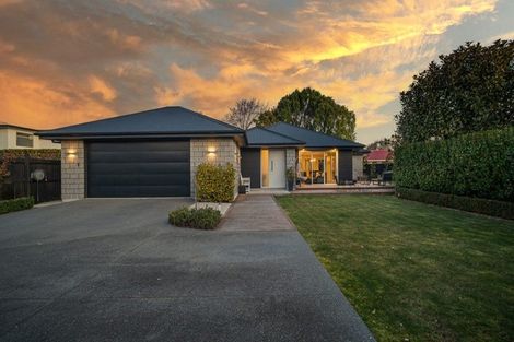 Photo of property in 55a Bryndwr Road, Bryndwr, Christchurch, 8052