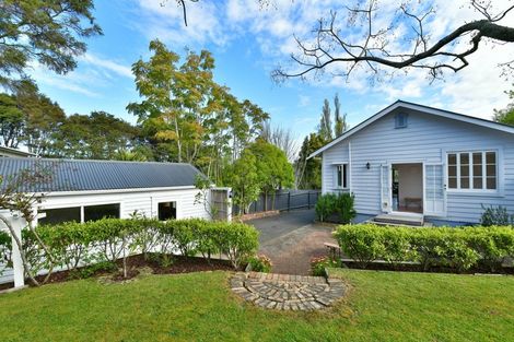 Photo of property in 524a Whangaparaoa Road, Stanmore Bay, Whangaparaoa, 0932