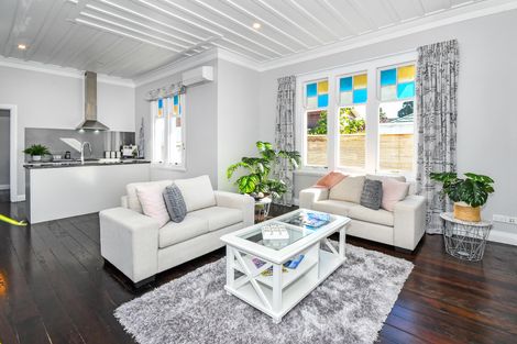 Photo of property in 1/7 Opaheke Road, Papakura, 2110