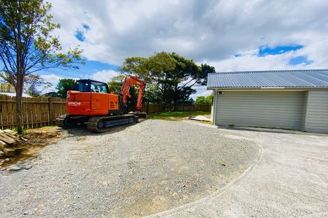 Photo of property in 145 Colwill Road, Massey, Auckland, 0614
