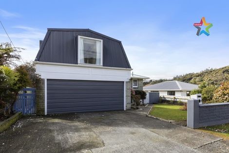 Photo of property in 54 Holland Street, Wainuiomata, Lower Hutt, 5014