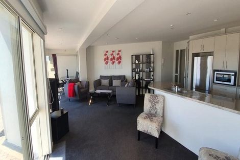 Photo of property in 45 Marine Parade, Mount Maunganui, 3116