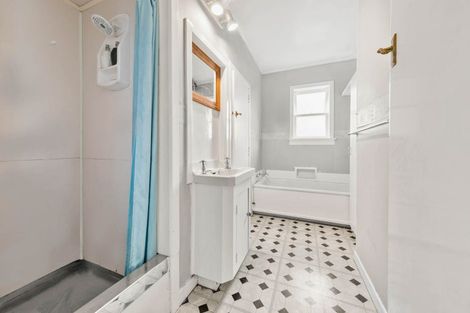 Photo of property in 179 Don Buck Road, Massey, Auckland, 0614