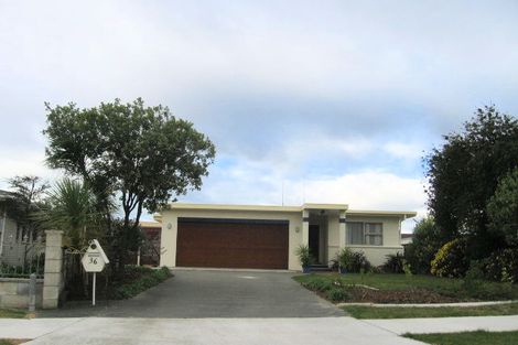 Photo of property in 36 Hammond Road, Taradale, Napier, 4112