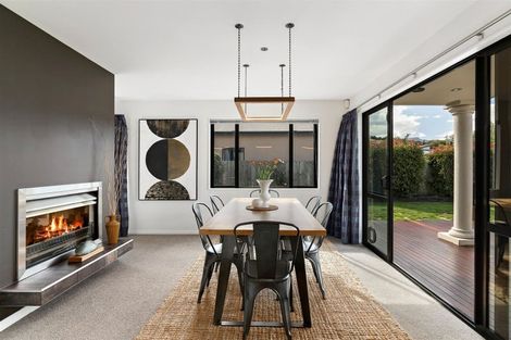 Photo of property in 1 Coburn Place, Lake Hayes, Queenstown, 9304