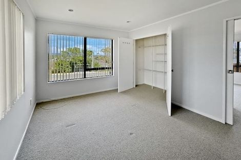 Photo of property in 43a Savoy Road, Glen Eden, Auckland, 0602