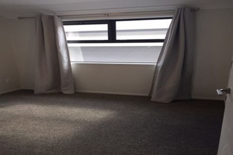 Photo of property in 4 Teal Way, Hobsonville, Auckland, 0616