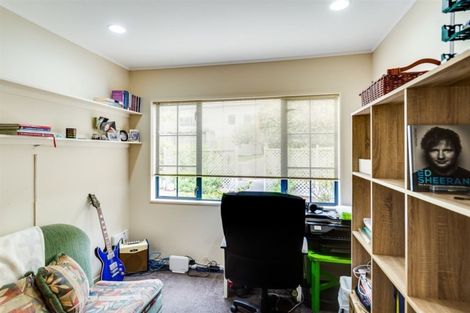 Photo of property in 39 Cumberland Rise, Taradale, Napier, 4112