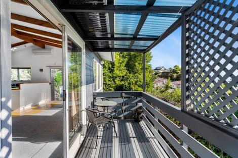 Photo of property in 94 Milton Road, Bluff Hill, Napier, 4110