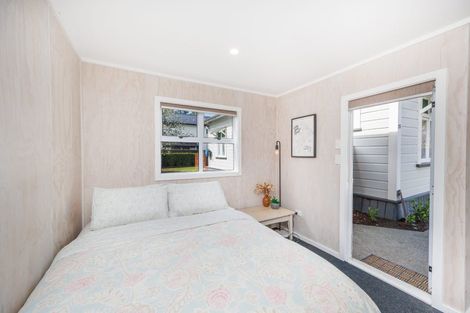 Photo of property in 15 Colombo Street, Hokowhitu, Palmerston North, 4410