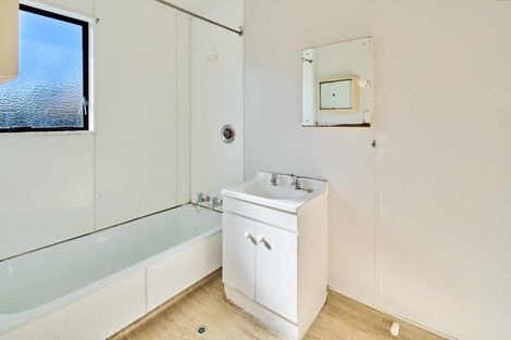 Photo of property in 126b Waiwhetu Road, Waterloo, Lower Hutt, 5011