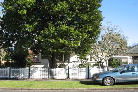 Photo of property in 53 Firth Street, Hamilton East, Hamilton, 3216