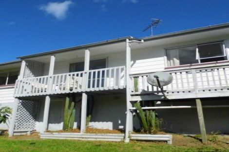 Photo of property in 9 Katrina Place, Massey, Auckland, 0614