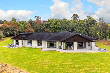 Photo of property in 48a Sinclair Road, Ararimu, Drury, 2579