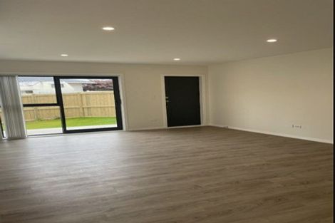 Photo of property in 79b Chilcott Road, Henderson, Auckland, 0612