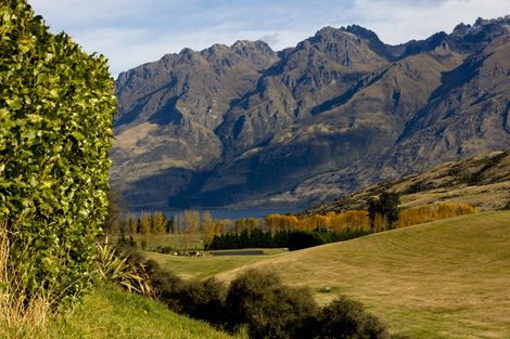 Photo of property in 56 Jacks Point Rise, Jacks Point, Queenstown, 9371
