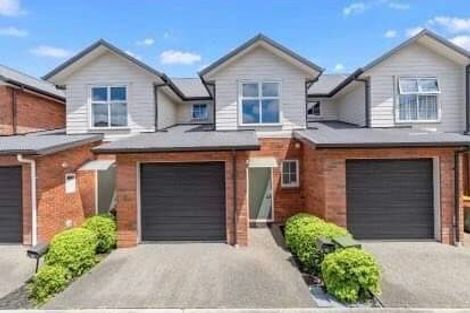 Photo of property in 49 Chiefs Court, Hamilton East, Hamilton, 3216