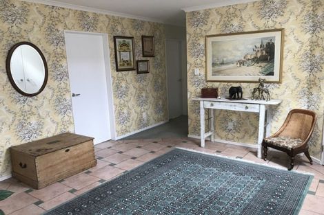 Photo of property in 14 Petrel Lane, Whitby, Porirua, 5024