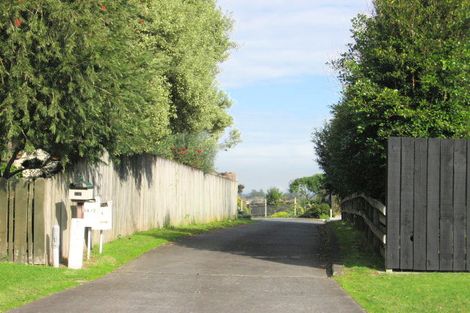 Photo of property in 2/24 Leven Lane, Totara Heights, Auckland, 2105