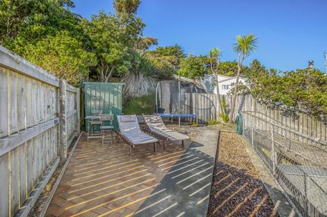 Photo of property in 1 The Spinney, Titahi Bay, Porirua, 5022