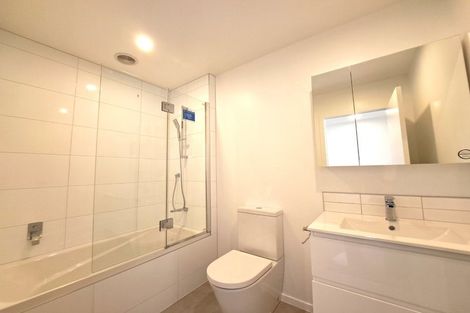 Photo of property in 71 Ngae Place, Mangere East, Auckland, 2024