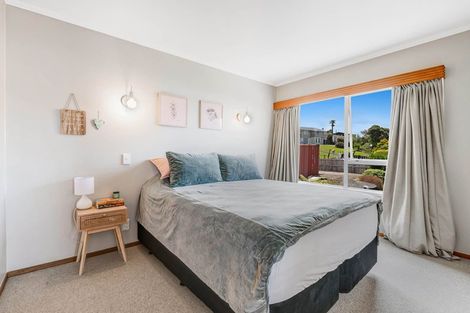 Photo of property in 8 Kotuku Place, Snells Beach, 0920