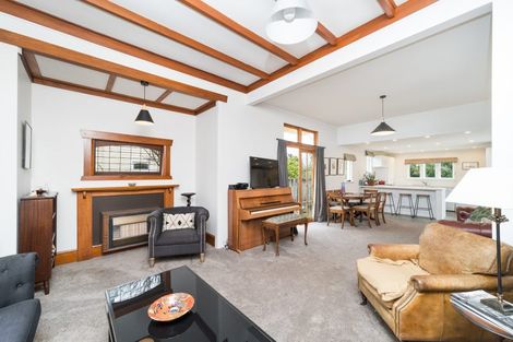 Photo of property in 7 Rangitane Street, Palmerston North, 4414