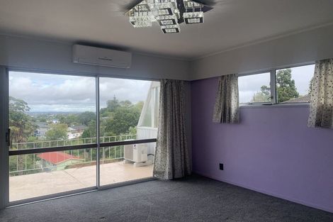 Photo of property in 423 Don Buck Road, Massey, Auckland, 0614