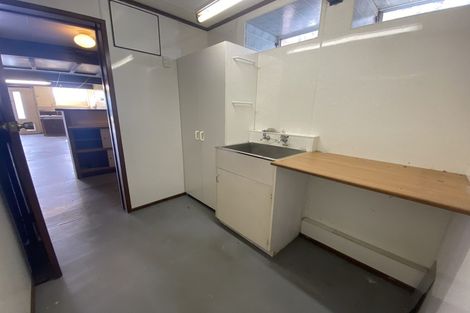 Photo of property in 2 Terra Nova Street, Glen Eden, Auckland, 0602