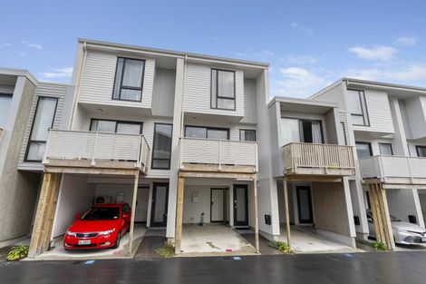 Photo of property in 17 Kamahi Place, Paraparaumu, 5032
