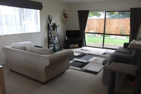 Photo of property in 60a Moore Street, Leamington, Cambridge, 3432