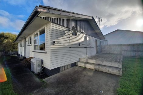 Photo of property in 5 Okataina Street, Pakuranga Heights, Auckland, 2010