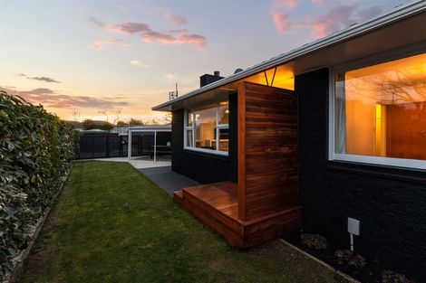 Photo of property in 1/1 Ketton Place, St Albans, Christchurch, 8052