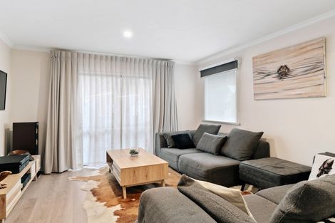 Photo of property in 20/70 Robins Road, Queenstown, 9300