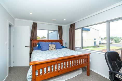 Photo of property in 13u3 Crosher Place, Silverdale, Hamilton, 3216