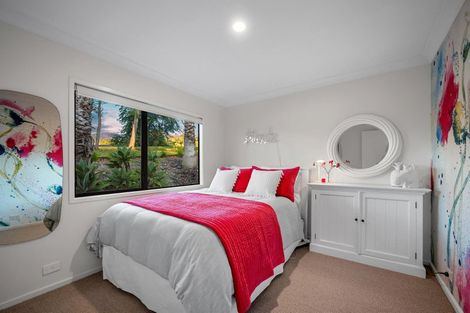 Photo of property in 44 Hardens Lane, Paremoremo, Auckland, 0632